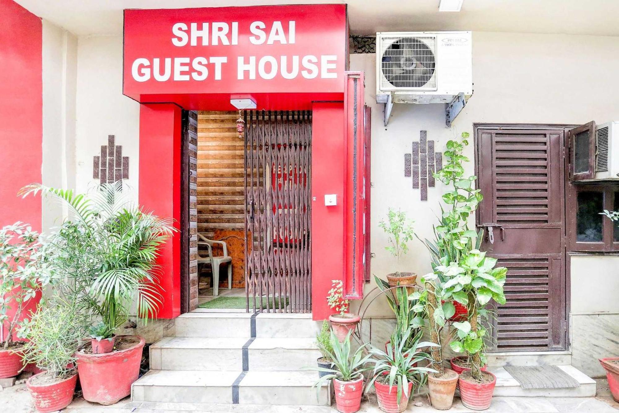 Hotel O Shri Sai Guest House Дели Экстерьер фото